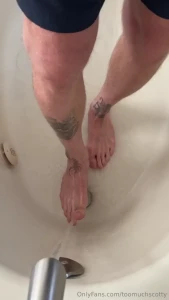 Some foot stuff if youre into that