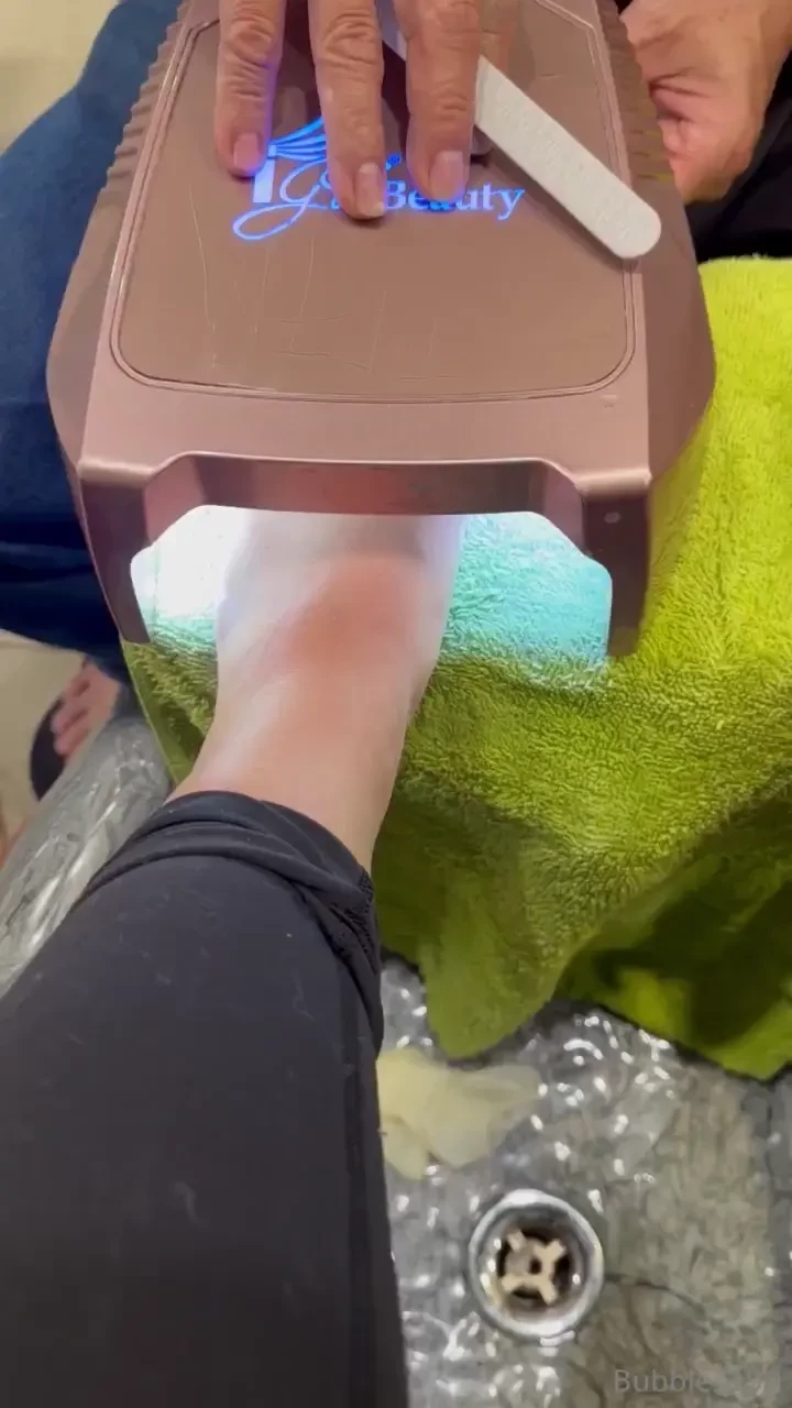 Look at my pretty little toes always a french tip girly always thank y 