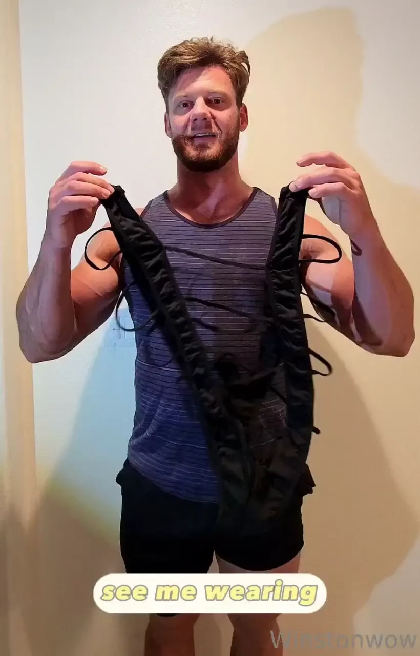 You can see this whole hot sexy set here enjoy or see my other page 