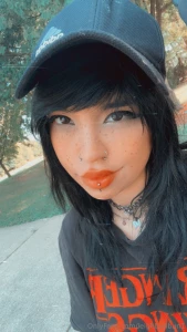 Hope you like me even in my bummy clothes 3