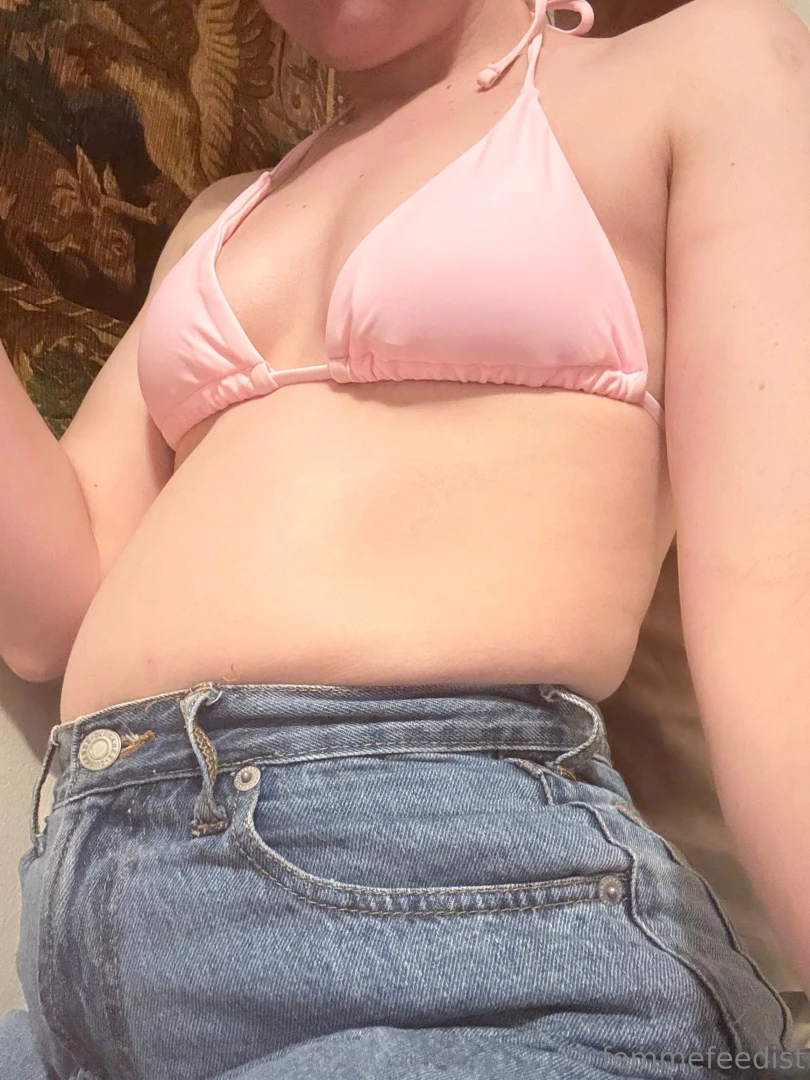 Fatten me out of my pink bikini shoutout to the subscriber who got me part 6 