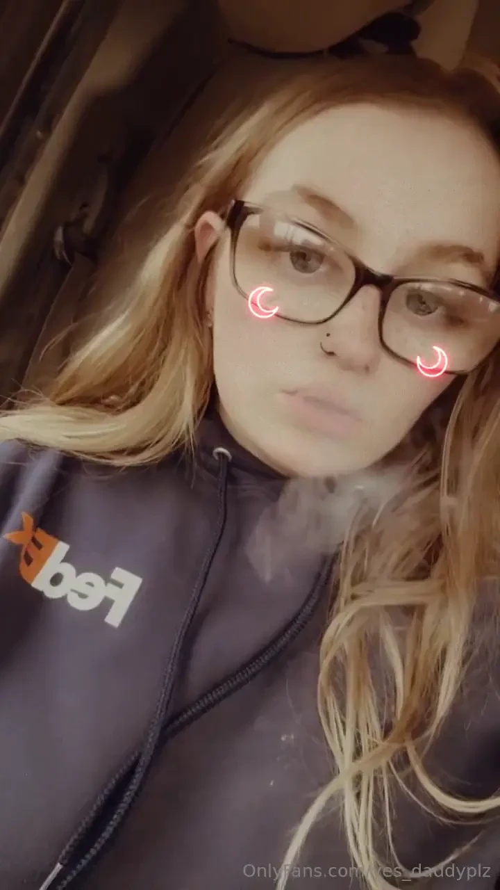 Hump dayyy tip this post to get a clip of my new tentacle dildo to 