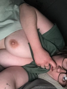 Merryyy christmas babes i wonder what s under this blanket tip a lil