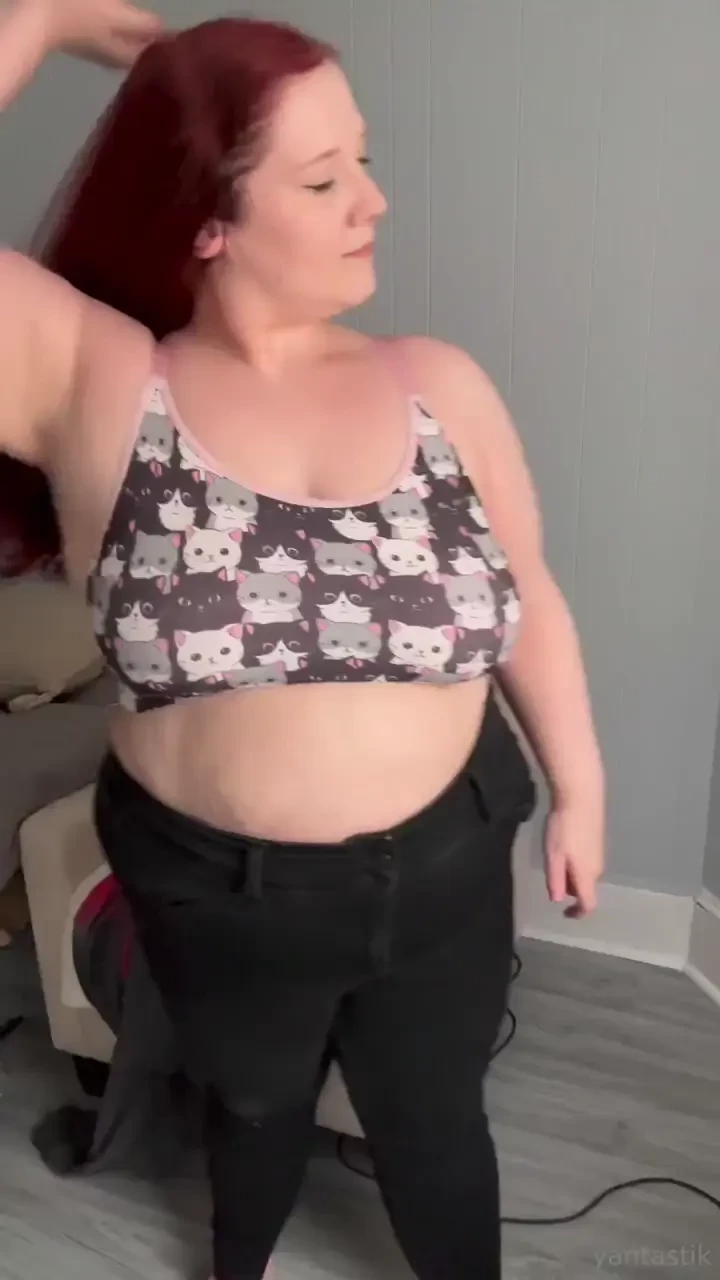 Stripping out of some casual clothes it s ok i don t mind if you watch 