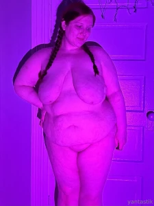 I almost fell over doing poses in this light good thing i was taking part 1