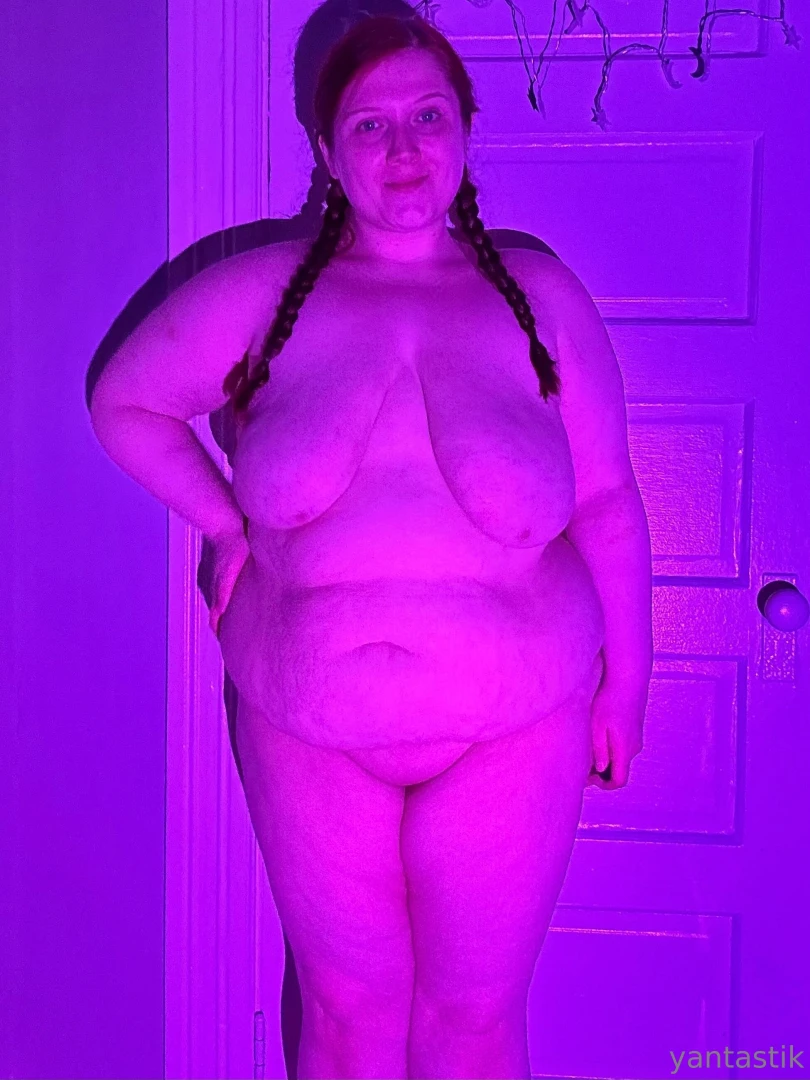 I almost fell over doing poses in this light good thing i was taking part 2 
