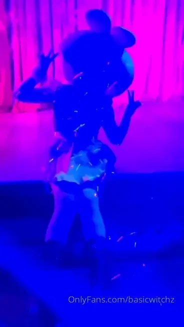 Do you like bunnys the other night i got to dress up super cute and 