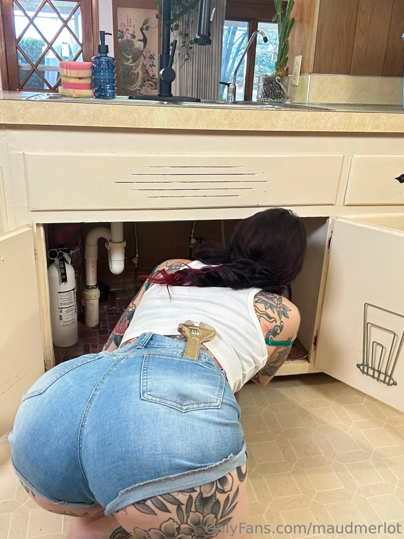 Where s the leak i heard there s a pipe you want me to check out part 7 