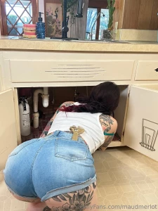 Where s the leak i heard there s a pipe you want me to check out part 7