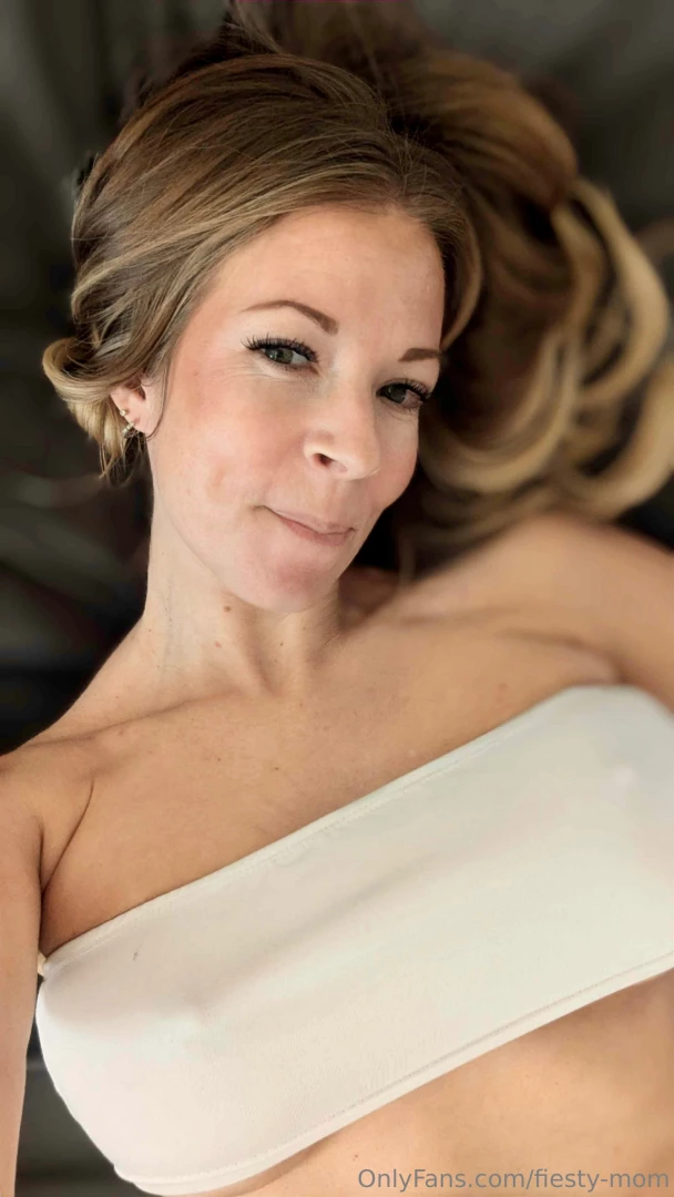 Hope you all have a wonderful day if you want customs sexting or a part 3 