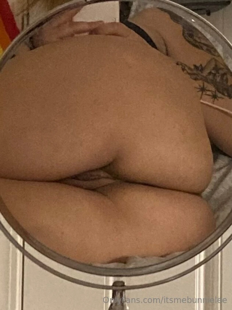 I definitely need to be touched and rubbed on from this angle maybe 