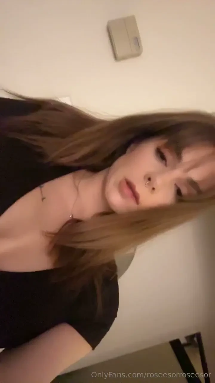 Sub to my vip onlyfans for more 