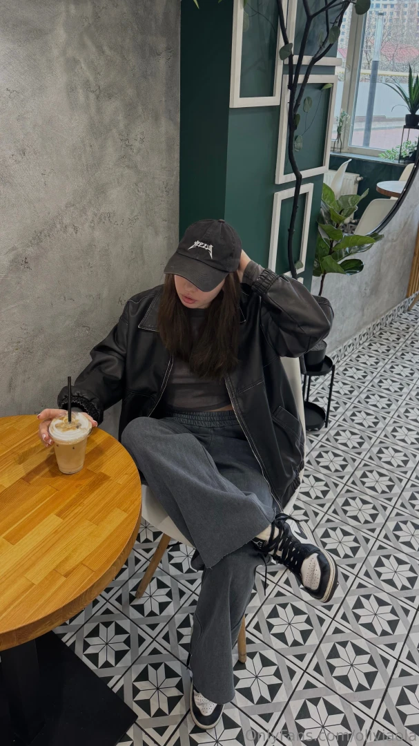 Just a little coffee break thinking about something sweet maybe you 