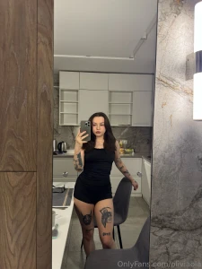 Just me the mirror and a moment worth keeping how do you like this