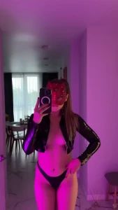 New latex outfit do you want more teasing content in such a super hot