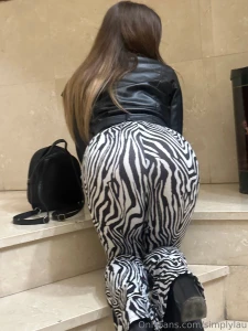 Se me han caido las llaves de casa me ayudas a buscarlas si las has