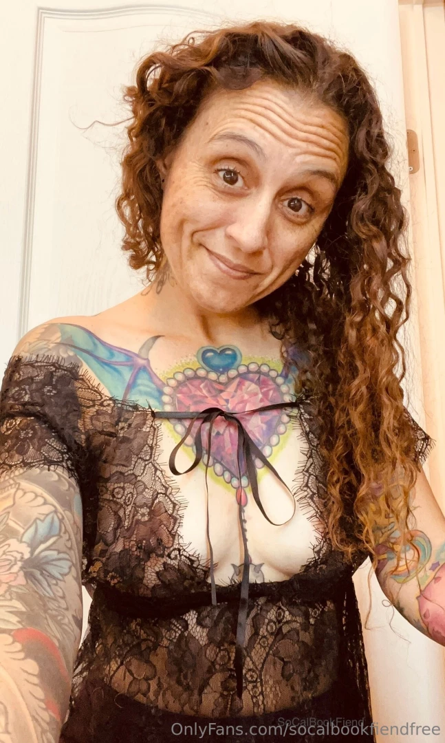 Go subscribe pleaseee https onlyfans com socalbookfiend1 