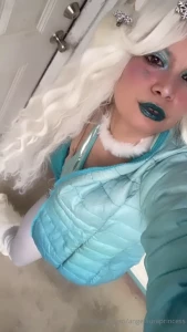 Look to go with snow bby bimbo part 1