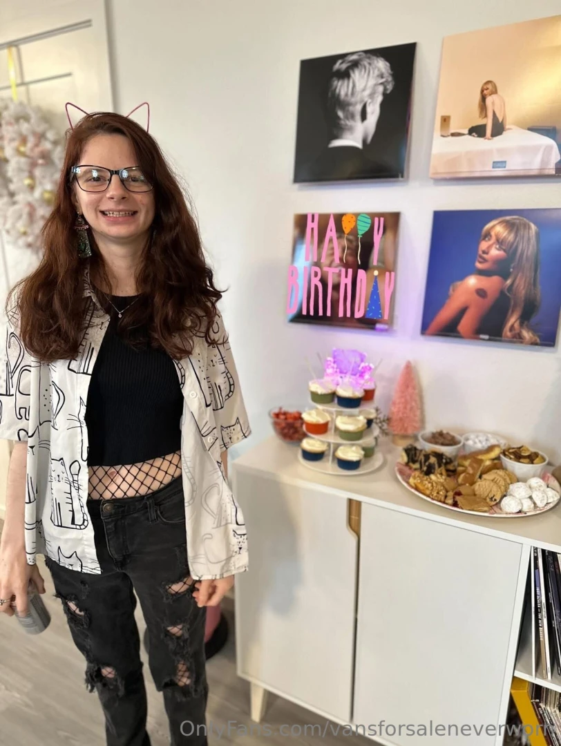 Some photos from my surprise cat themed birthday party was super part 3 