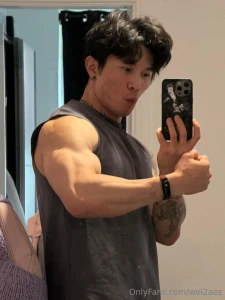 Wanna see bigger than my muscles