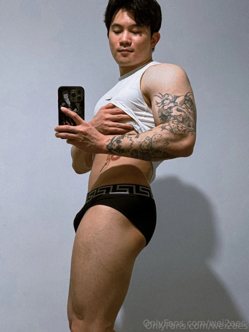 I think this would look a lil better in your mouth 