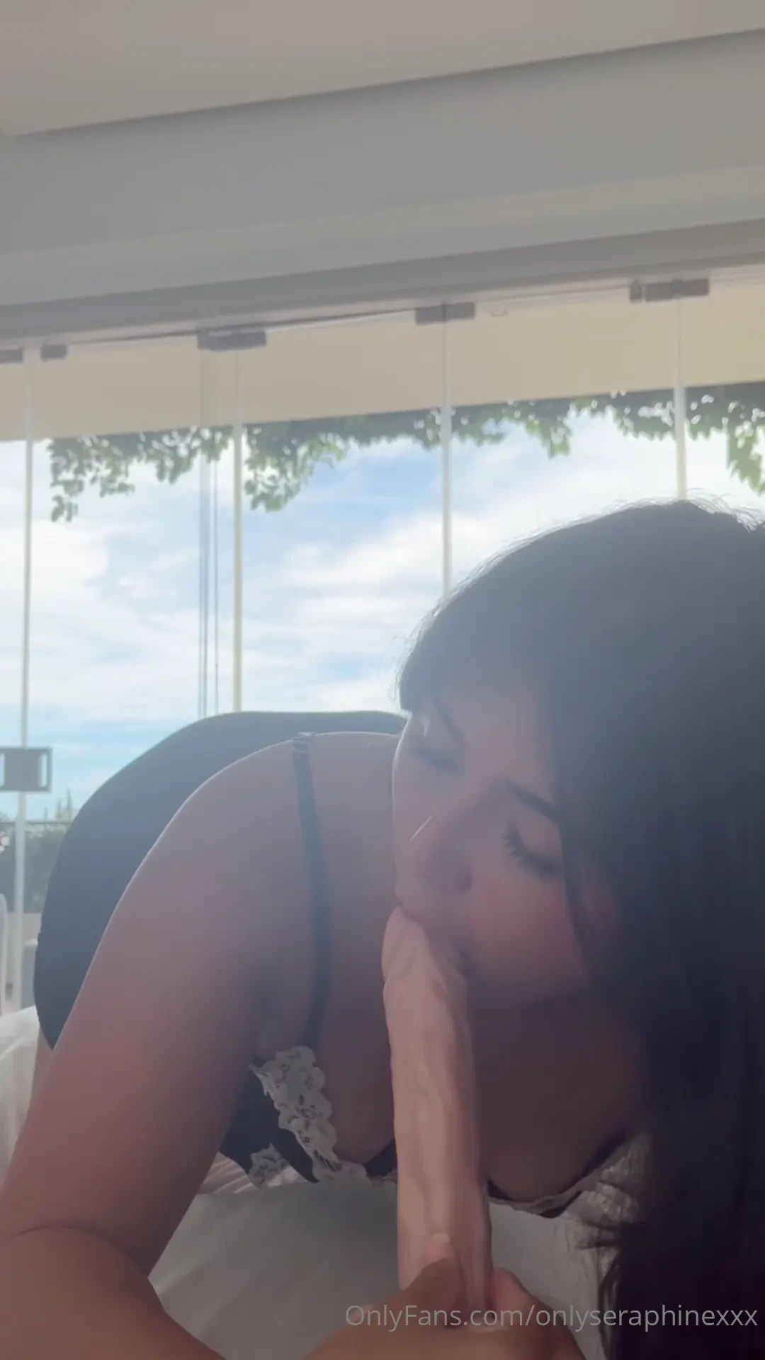 Waking up in paradise to your mexican gf riding you 