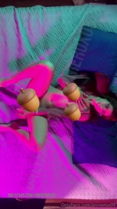 Me encanta ser juguetona y traviesa quieres verlo completo y sin