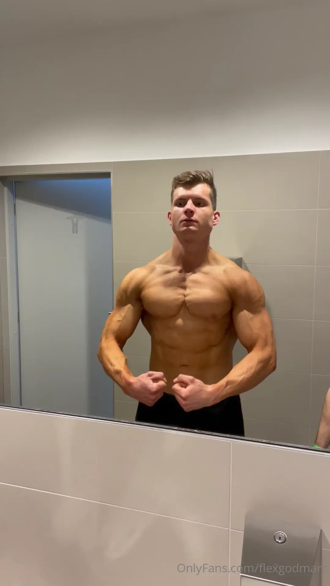 Shredded hard gods muscles 