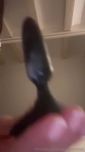 Esta noche estoy demasiado caliente y acabo de masturbarme si quieres part 1