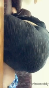 Fully belly display
