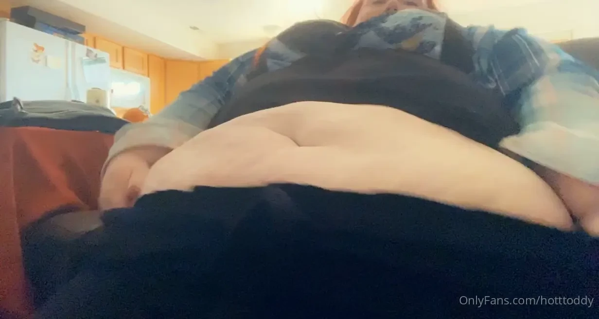 Let s focus on some belly play don t you agree also loved my outfit 