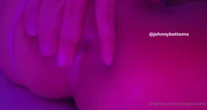 Pussy is so hungry i had to play with it please come fuck me daddy
