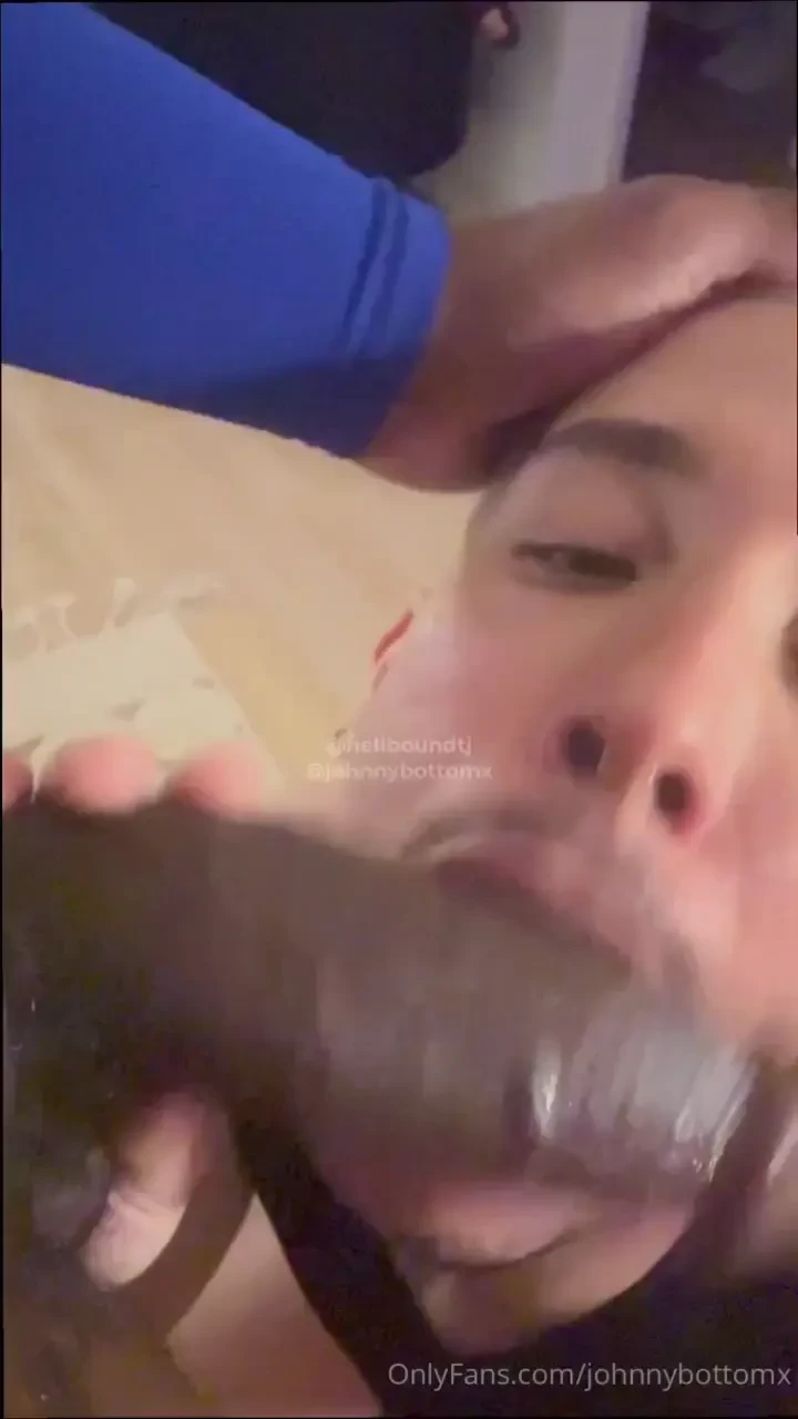 Had the pleasure to meet hellboundtony and worship his big fat cock 