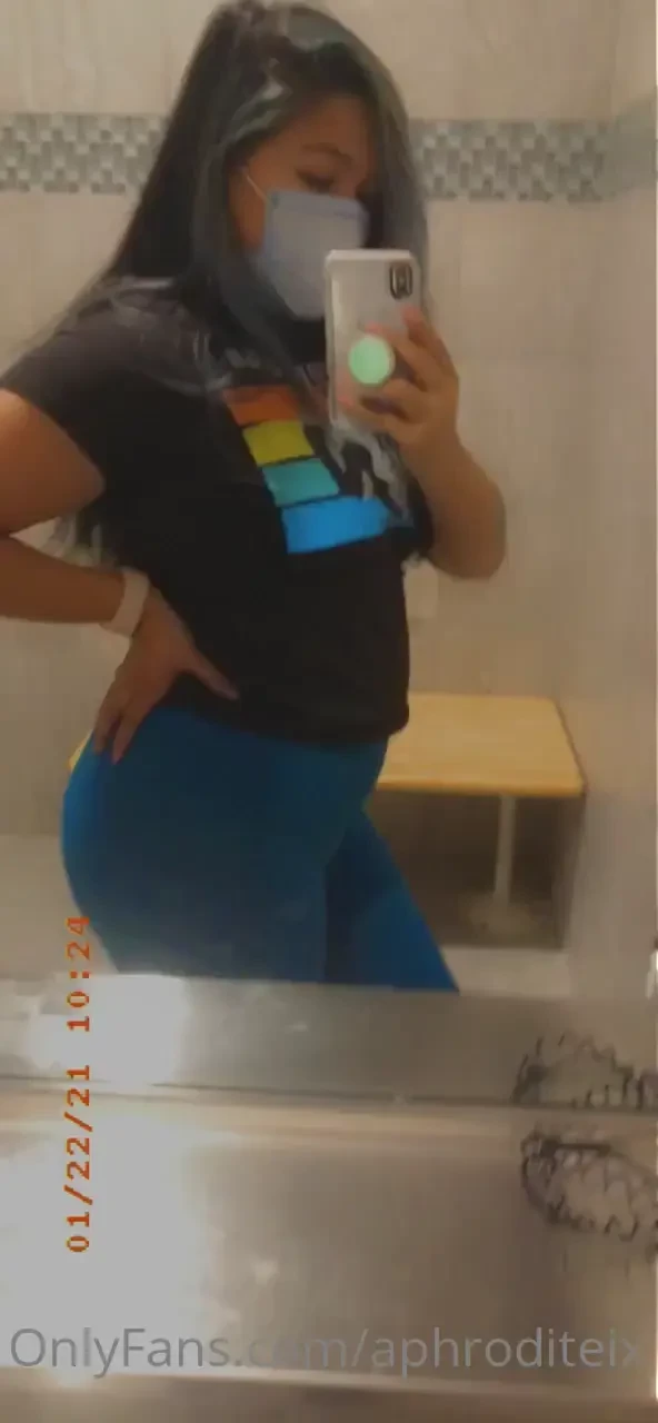 Couple of gym selfies 