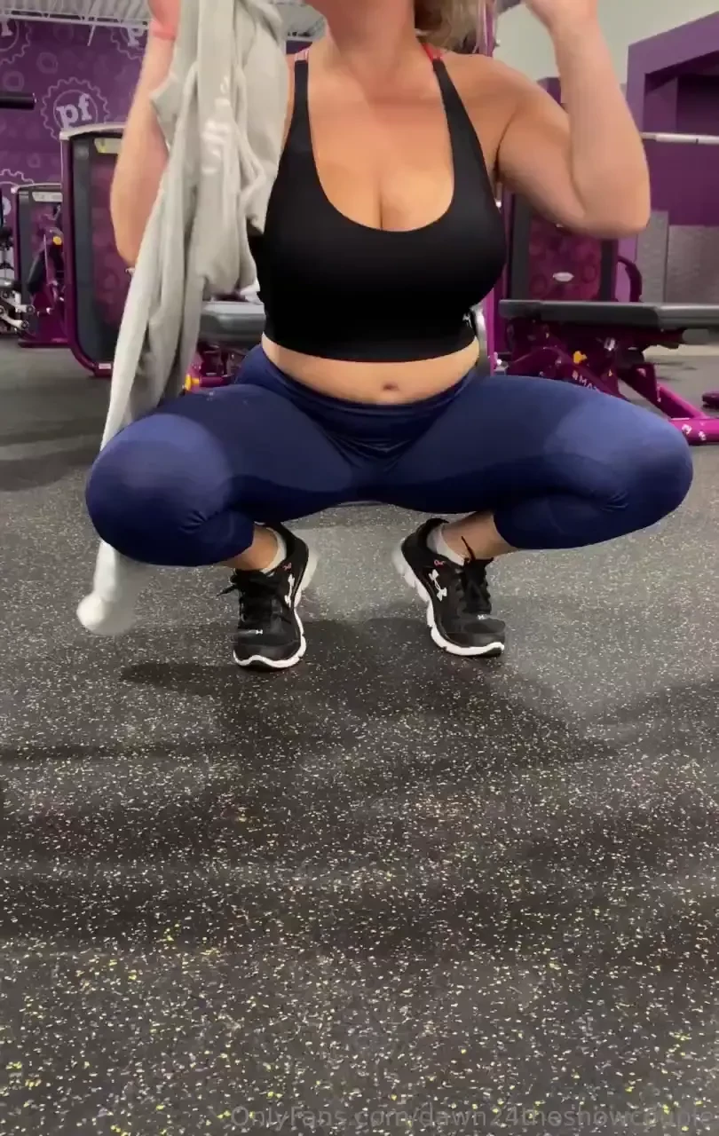 Gym was super busy for a monday morning so it was hard to get pics and 