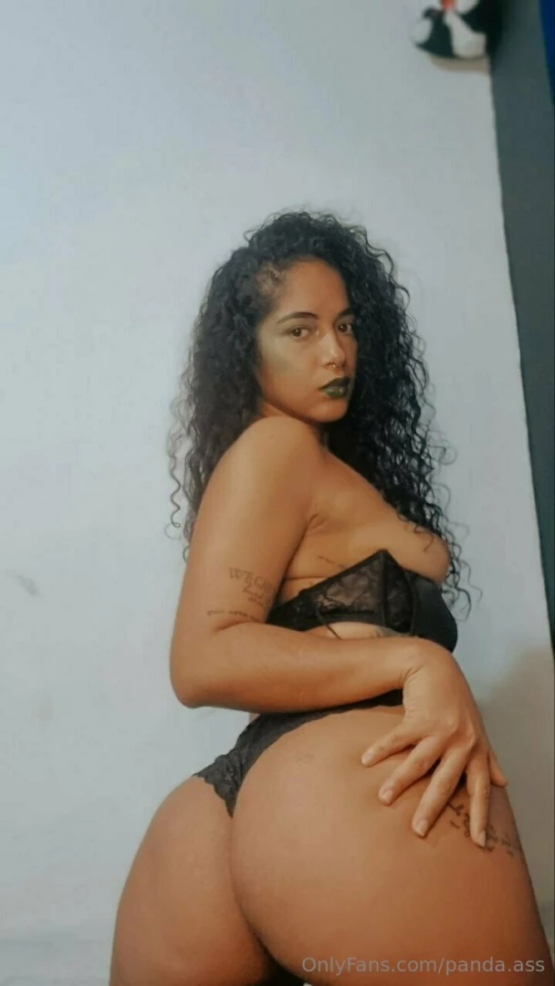 Baby what do you think of this photo that i just took can you give me 