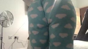 louslx - Do you like these pj s do you like this video of me taking them off 