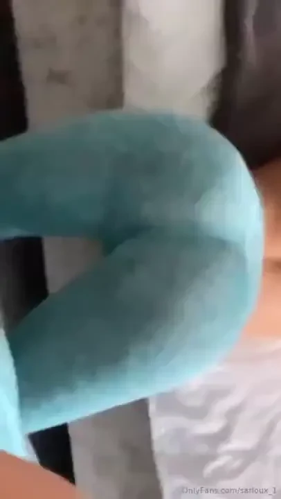Do you love a juicy booty in tight gym leggings 