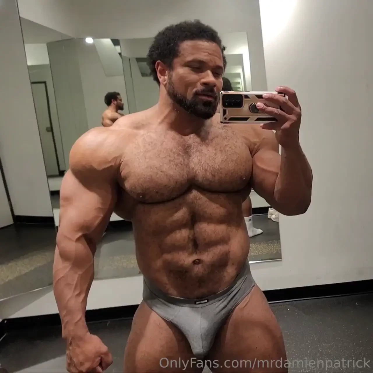 Just finished training chest and triceps two more weeks of enjoying 