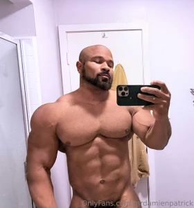 Xl muscle daddy