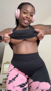 Titty drop before the gym