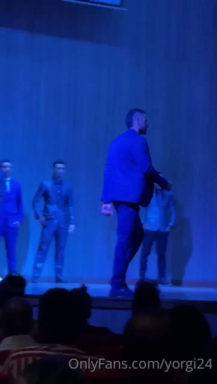 Virrey en concurso de belleza masculino part 1 