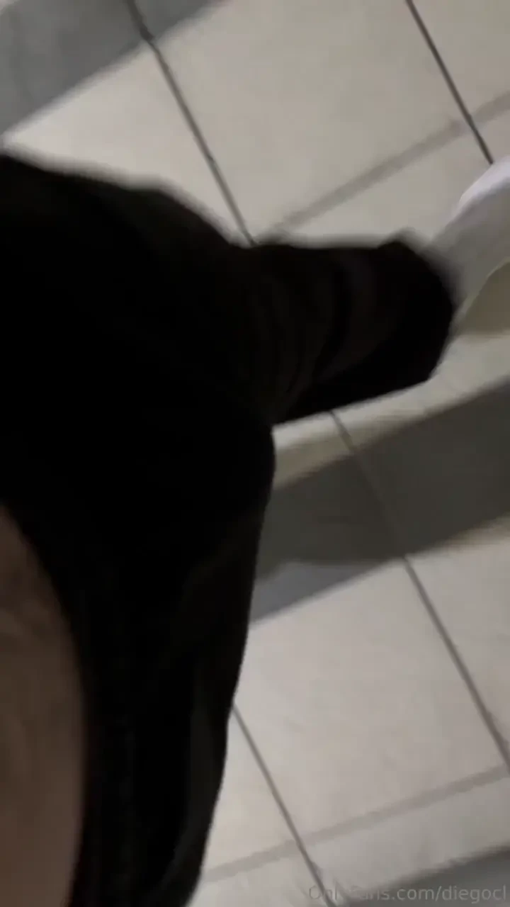 Que morbo que esperen en 4 con la puerta abierta 