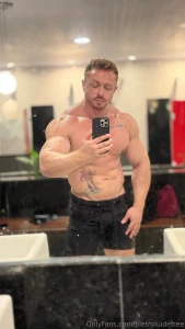 Come with me hot sex beautiful men threesomes interracial and many part 2