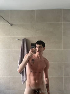 - heyokihey00 - free - heyokihey000 - vip 24 yo hung muscular twink 8 part 10