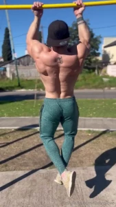 Treininho no aire libre mano