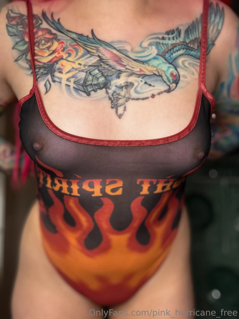 Ups ist das zu durchsichtig oder genau richtig um dich hei zu machen 