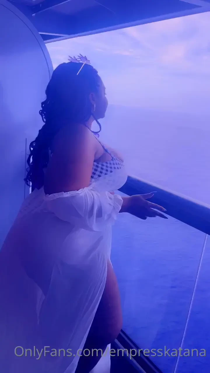 As my birthday month comes to an end i can t help but be so grateful 