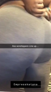 I love good ass worshippers and slaves