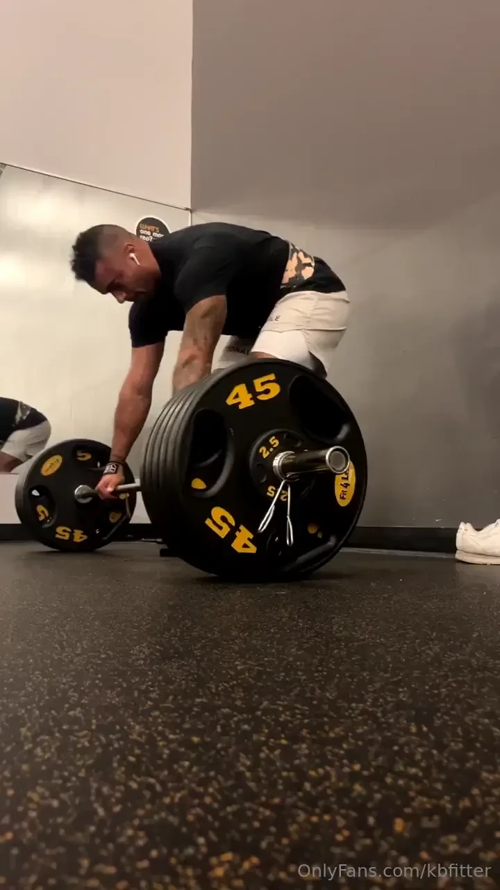 500lbs or 226 8kg moved nicely 